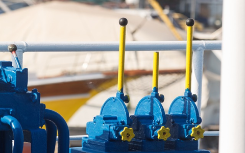 阿里速卖通:搭建全球电商平台的桥梁