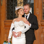 探索全球二手书市场：AbeBooks平台的特色与使用体验