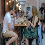 linkedin怎么找客户-