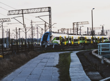 速卖通是阿里巴巴的吗