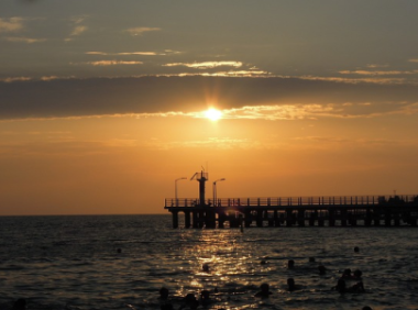 开一个海外仓要多少钱人民币